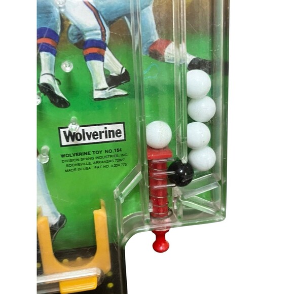 Vintage 1960s Wolverine Toy No 154 "Touchdown" Football Pinball Game - Picture 3 of 6